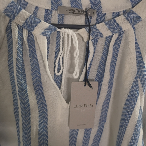 Elegant Blue and White Women's Blouse - Picture 3 of 4